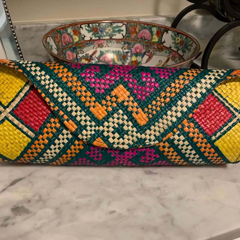 Banago Clutch - new with tag